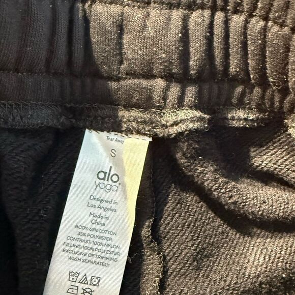 ALO Yoga Black Track Pants with High-Waisted Tapered Fit Sz S - Picture 5 of 6